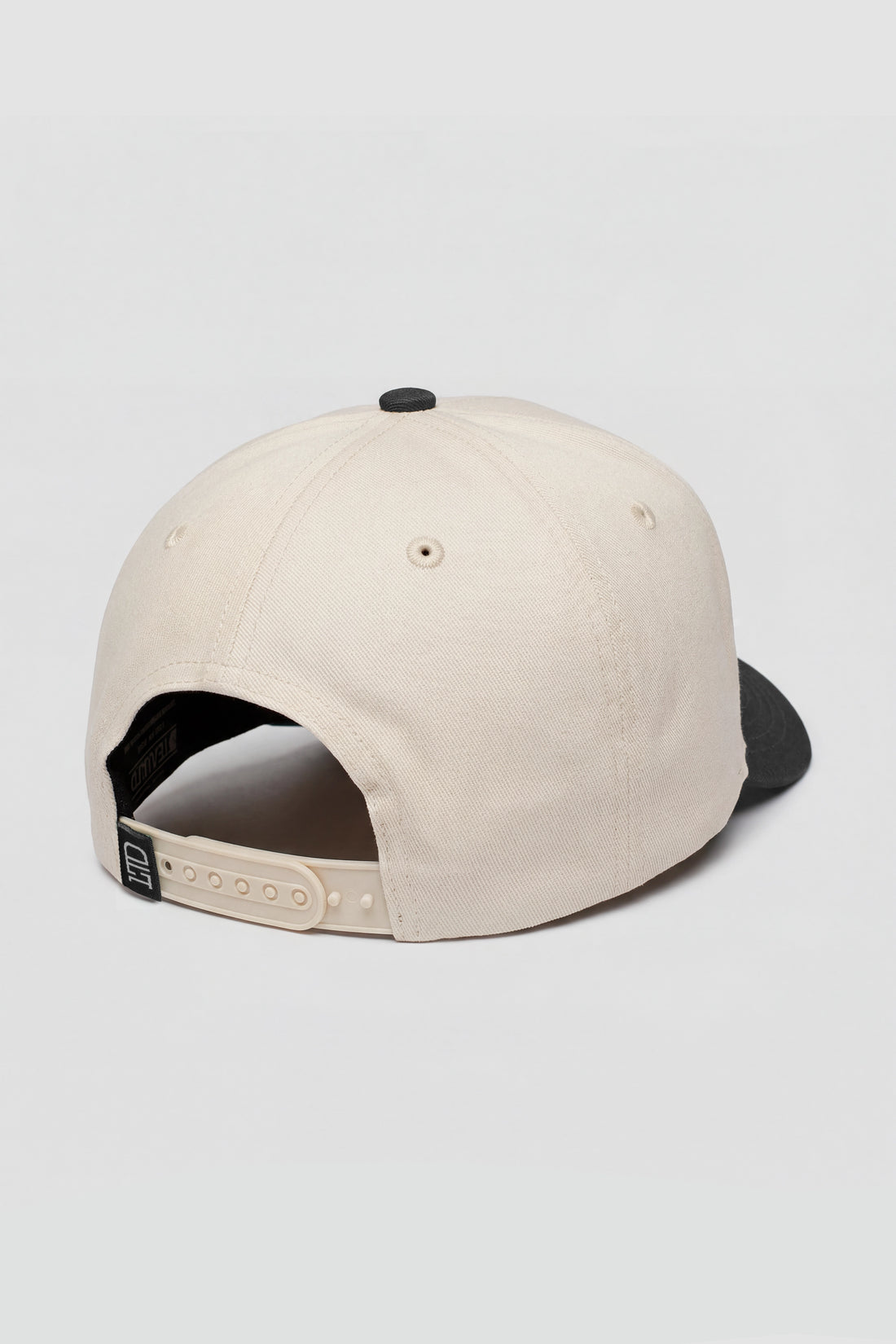 Lake Sleeman Snapback Hats - Detail